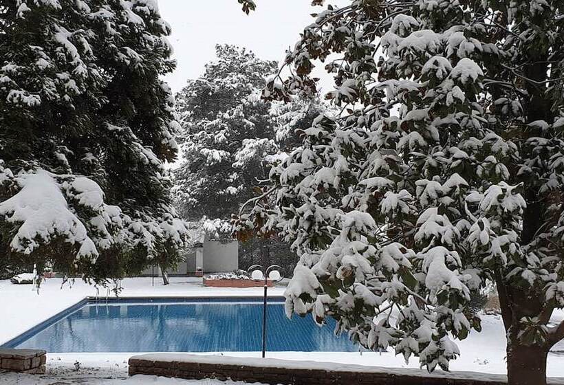 فندق Divani Meteora