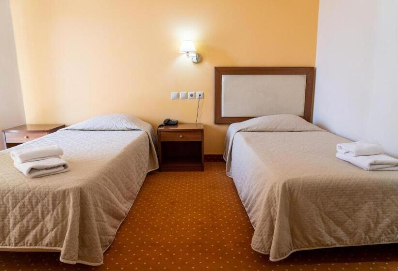 Отель Four Seasons