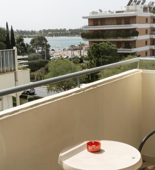 Отель Four Seasons