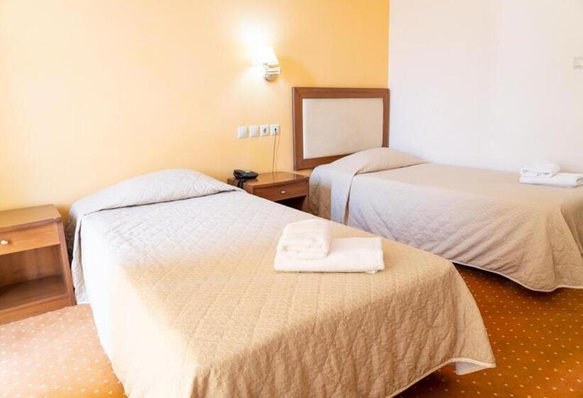 Отель Four Seasons