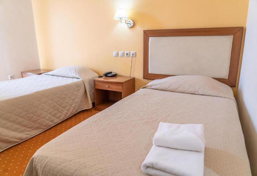 Отель Four Seasons