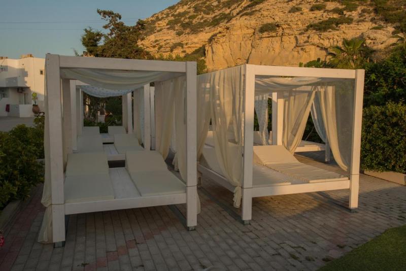 Отель Fragiskos