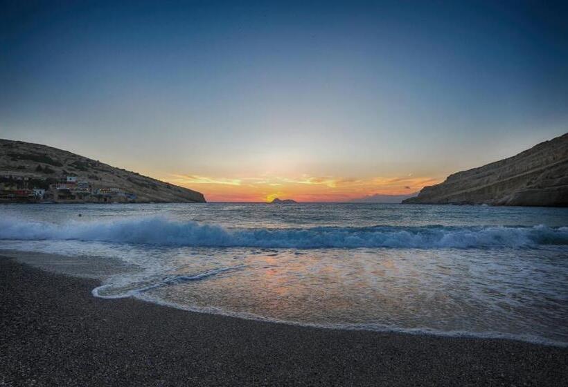 Отель Fragiskos