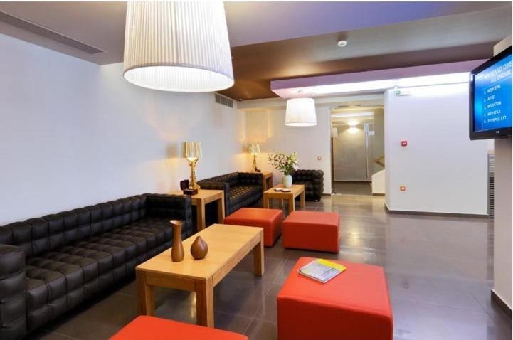 בית מלון כפרי Galaxy City Center