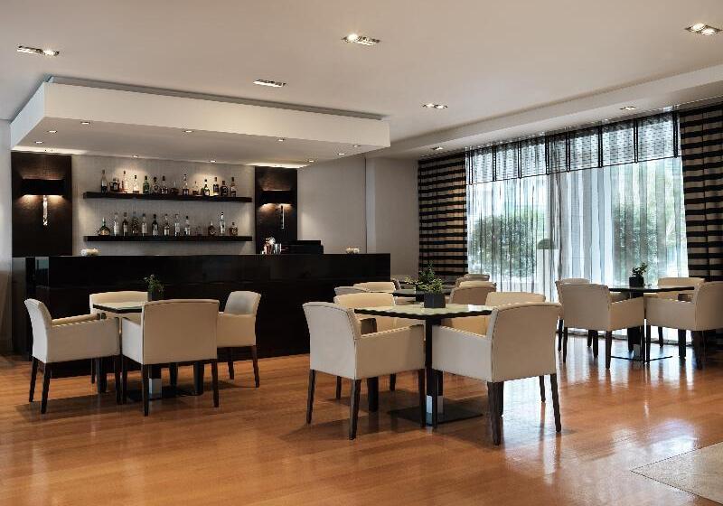 Отель Galaxy Iraklio