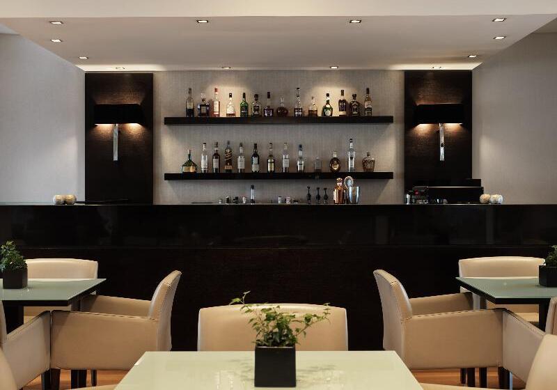 Отель Galaxy Iraklio