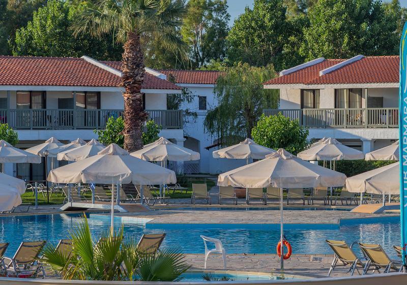 Golden Coast Hotel & Bungalows   All Inclusive