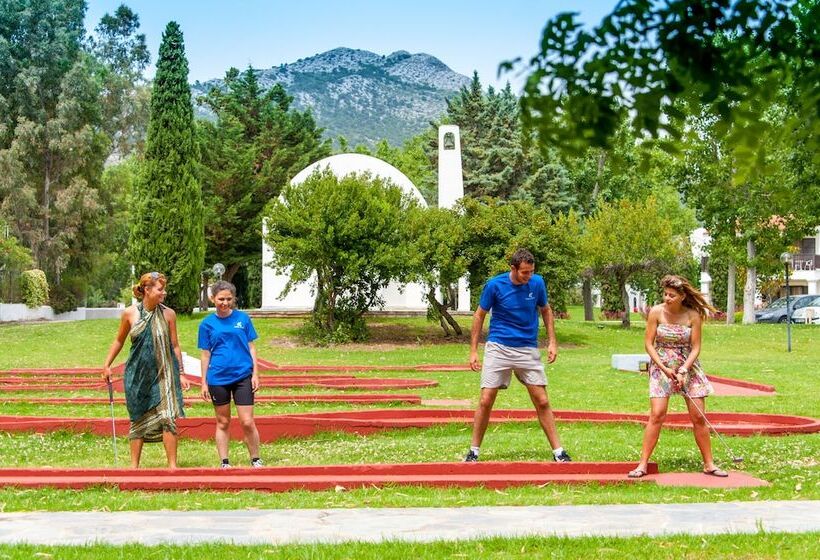 Golden Coast Hotel & Bungalows   All Inclusive