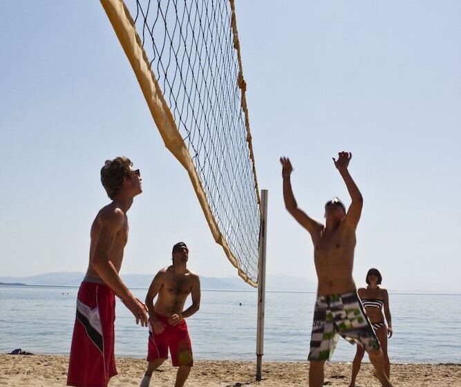 Golden Coast Hotel & Bungalows   All Inclusive