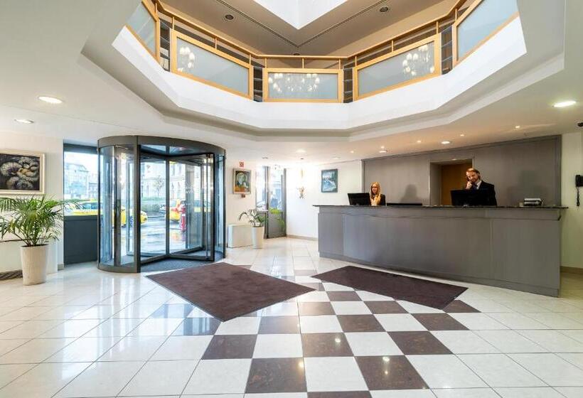 هتل Golden Park Budapest