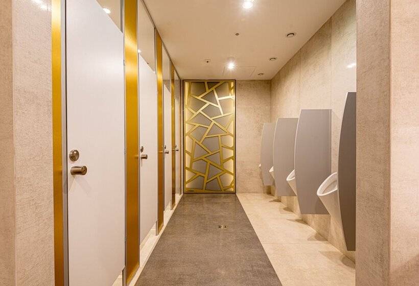 Отель Helikon, Keszthely