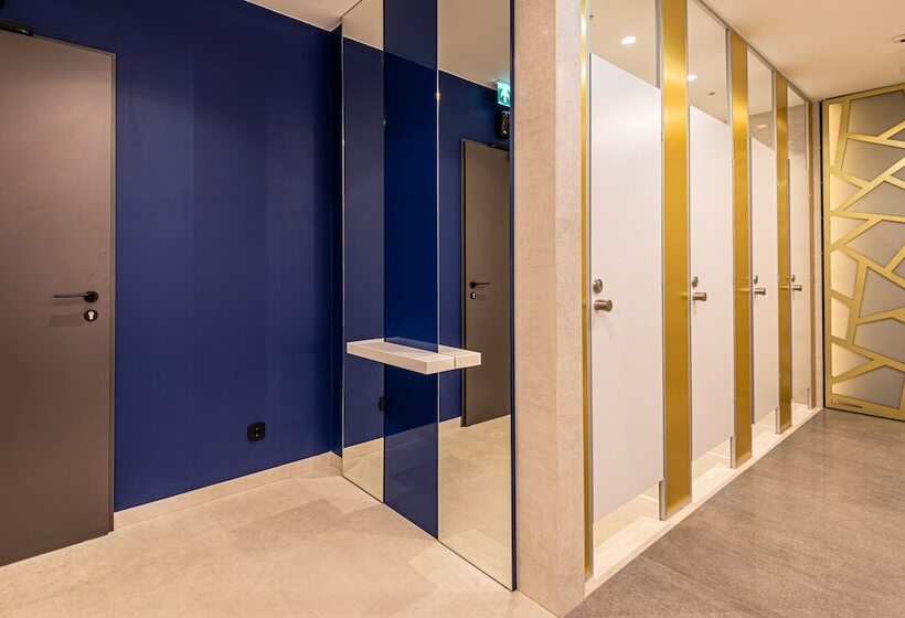 Отель Helikon, Keszthely