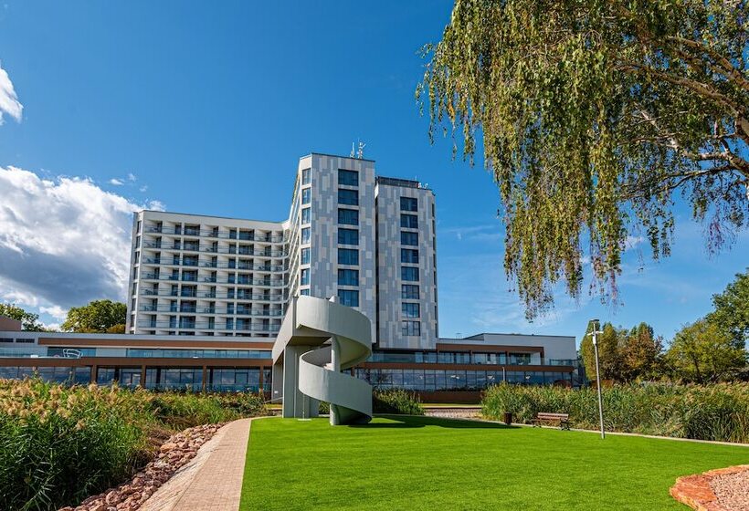 Отель Helikon, Keszthely