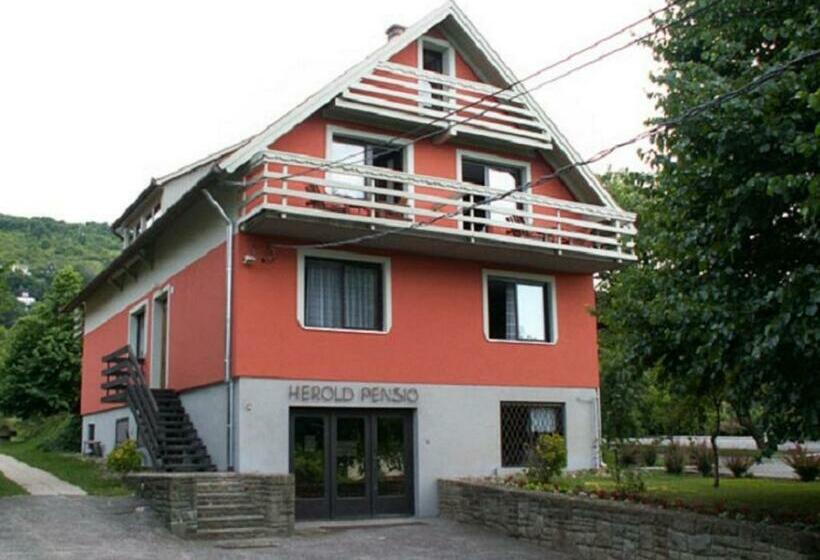 בית מלון כפרי Herold Panzió