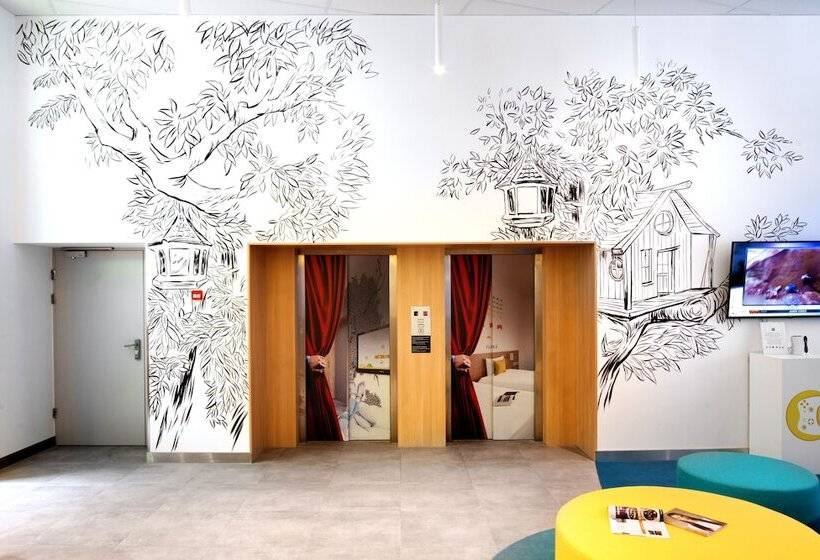 Отель Ibis Styles Budapest Center