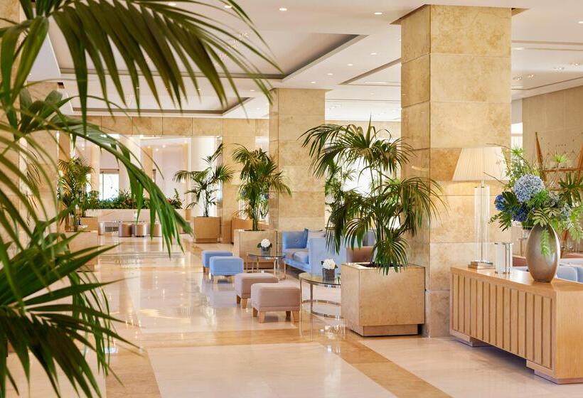 בית מלון כפרי Ikos Olivia