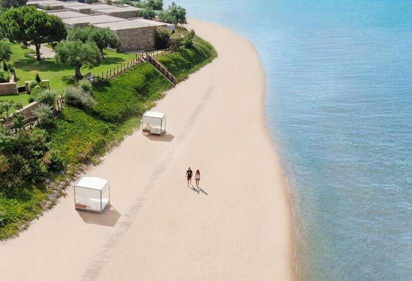 בית מלון כפרי Ikos Olivia