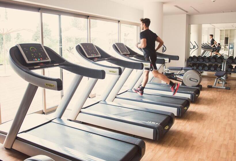 בית מלון כפרי Ikos Olivia