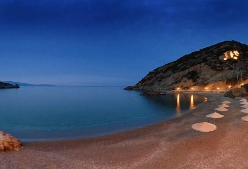 בית מלון כפרי Istron Bay