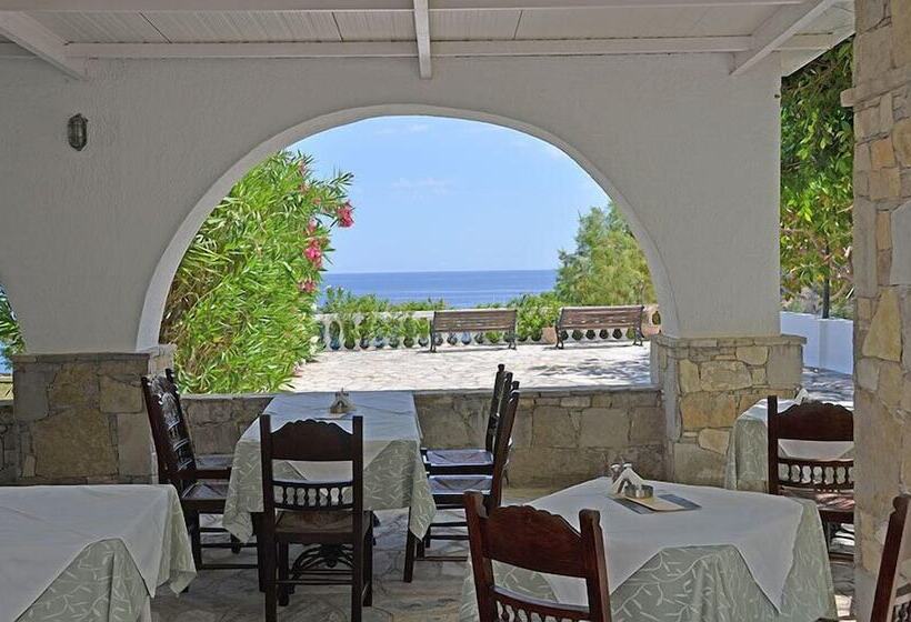 בית מלון כפרי Istron Bay