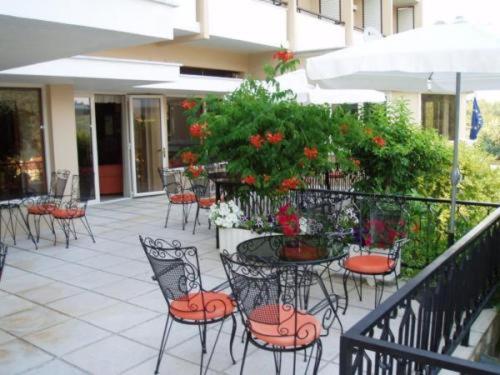 בית מלון כפרי King Alexander