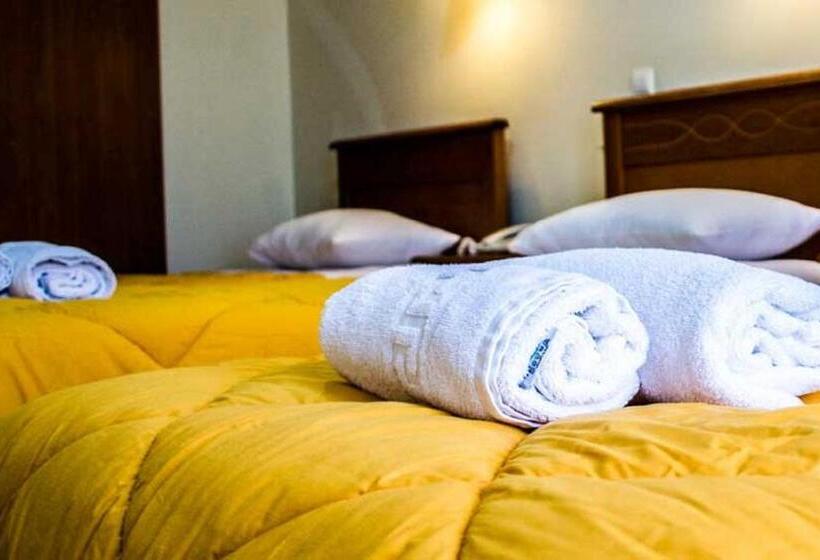 בית מלון כפרי Liberty