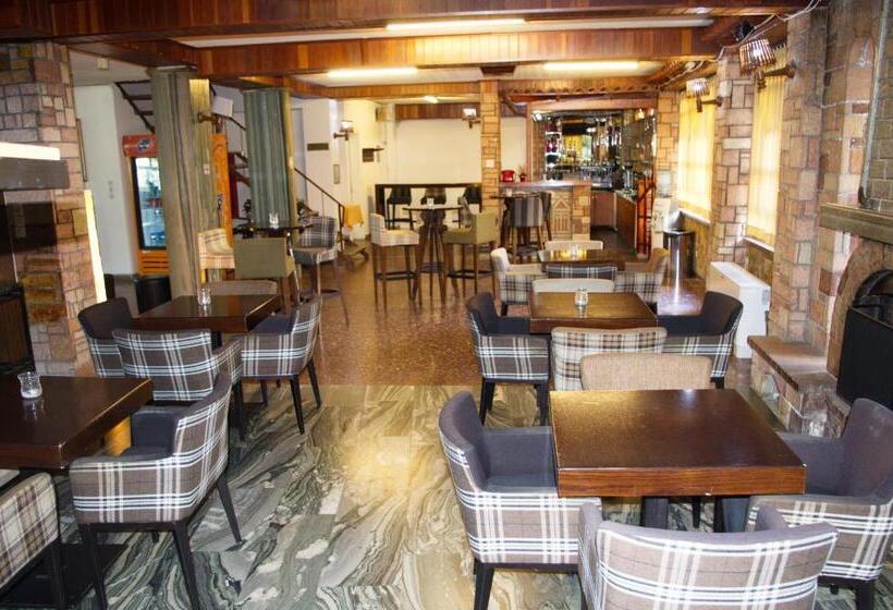 בית מלון כפרי Liberty