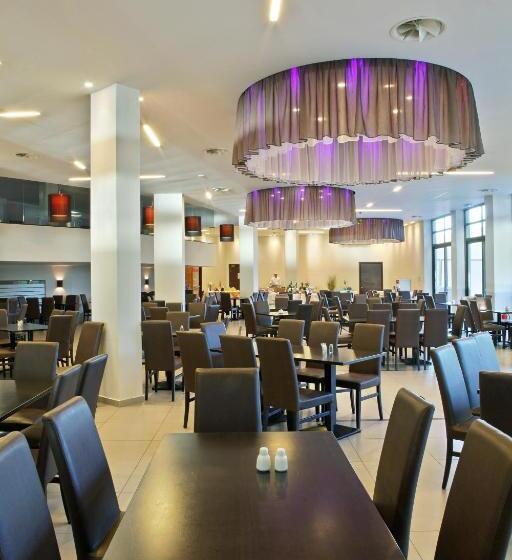 Long Beach Hotel & Resort