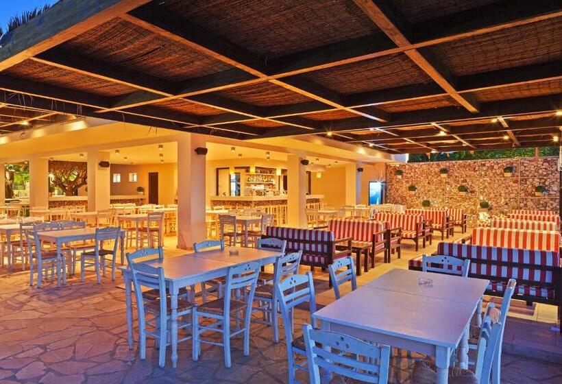 Long Beach Hotel & Resort