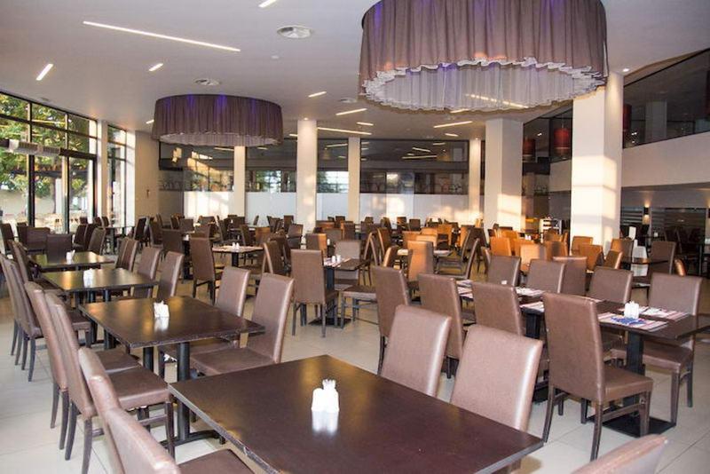 Long Beach Hotel & Resort