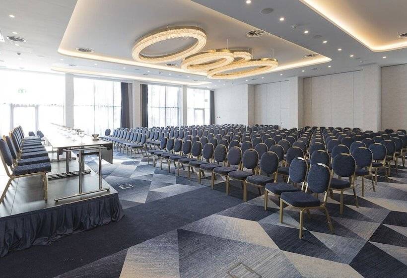 فندق Makedonia Palace