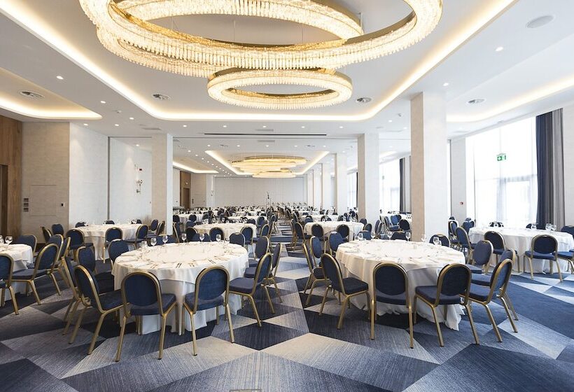 فندق Makedonia Palace