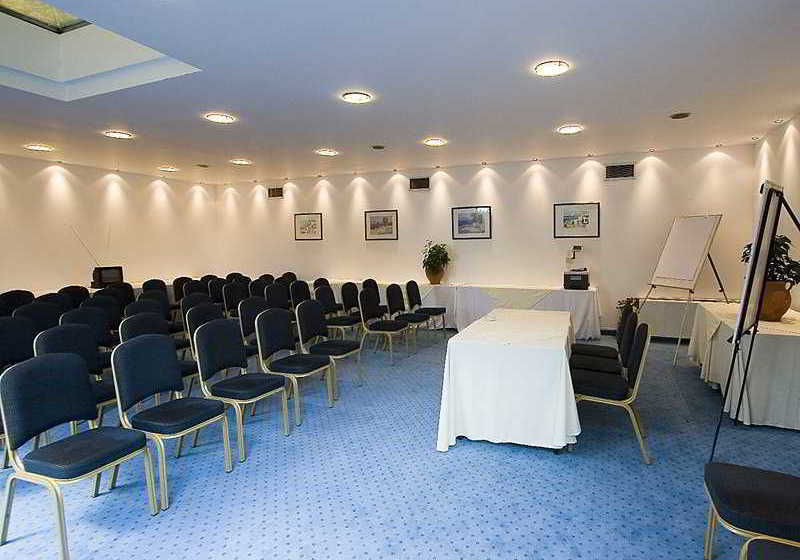 בית מלון כפרי Malaconda Beach