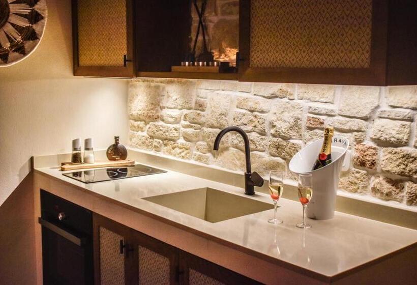 호텔 Mandraki Village Boutique