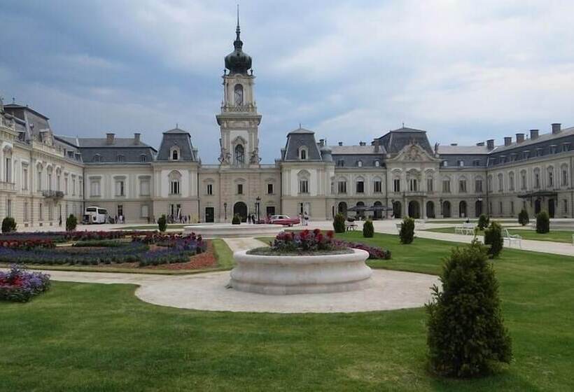 Отель Margaréta