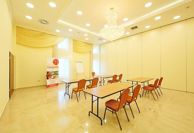 Отель Margaréta