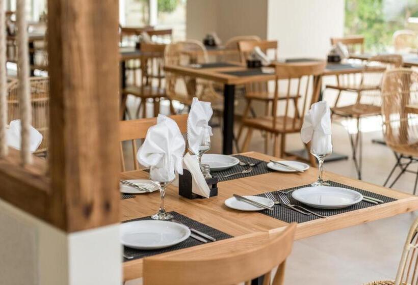 Matala Bay Hotel & Apartments