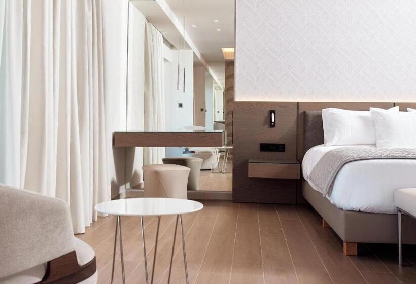 호텔 Mediterranean