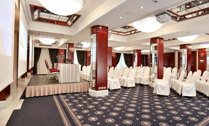 호텔 Mediterranean