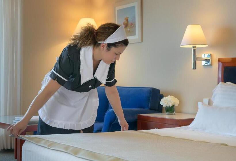 호텔 Mediterranean