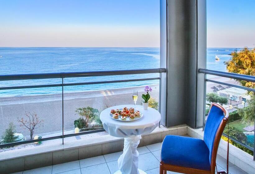 호텔 Mediterranean