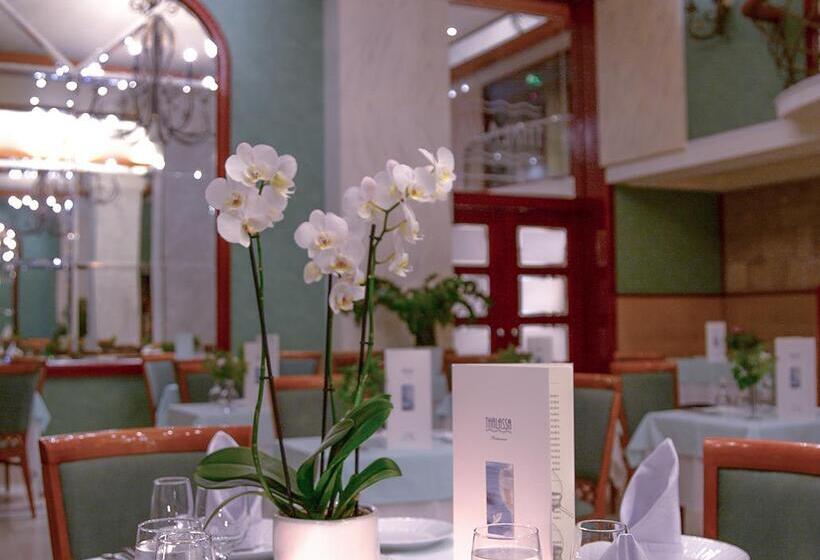 호텔 Mediterranean