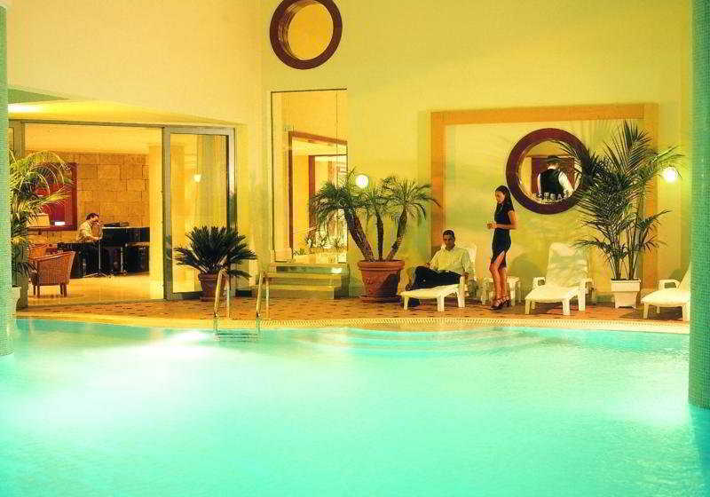 호텔 Mediterranean