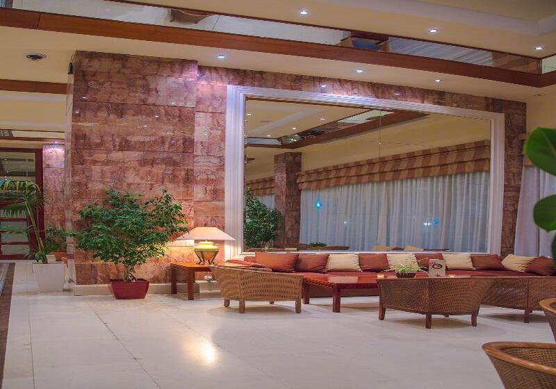 호텔 Mediterranean