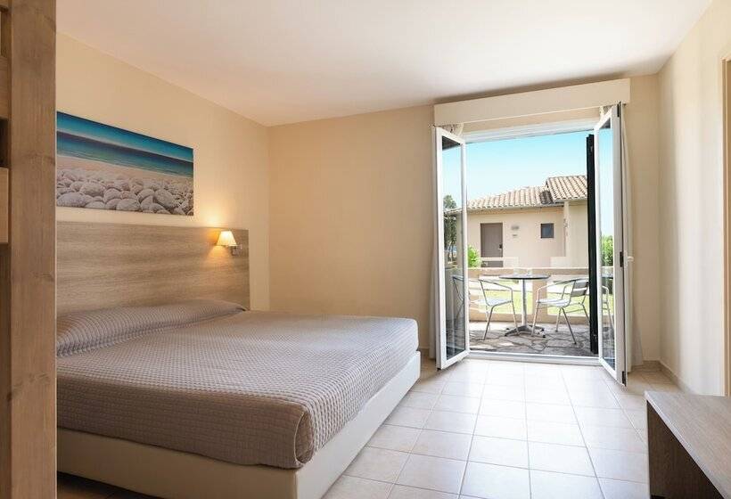 Отель Mitsis Messonghi