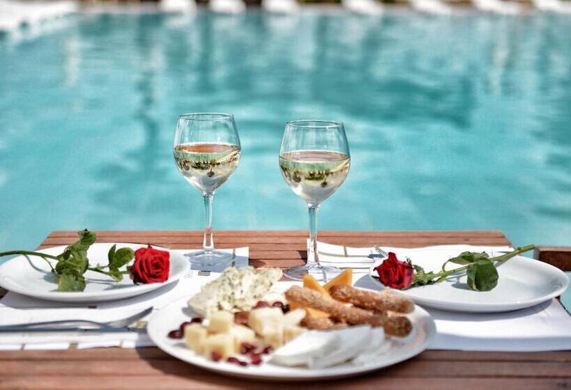 בית מלון כפרי Mitsis Galini