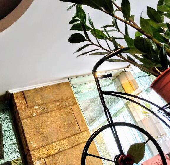 Отель Niki Piraeus