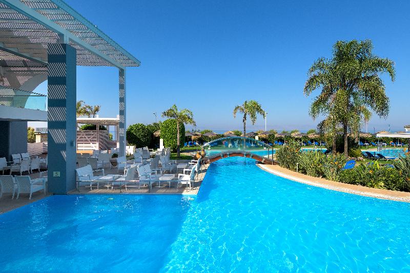 هتل Oceanis Beach