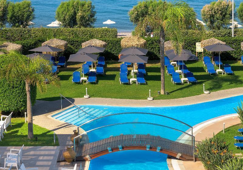 בית מלון כפרי Oceanis Beach