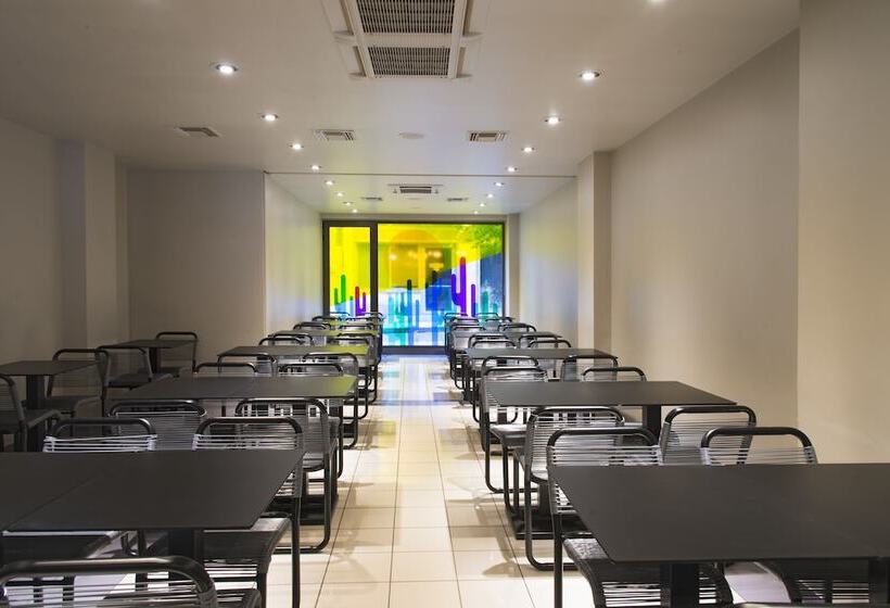 בית מלון כפרי Olympic